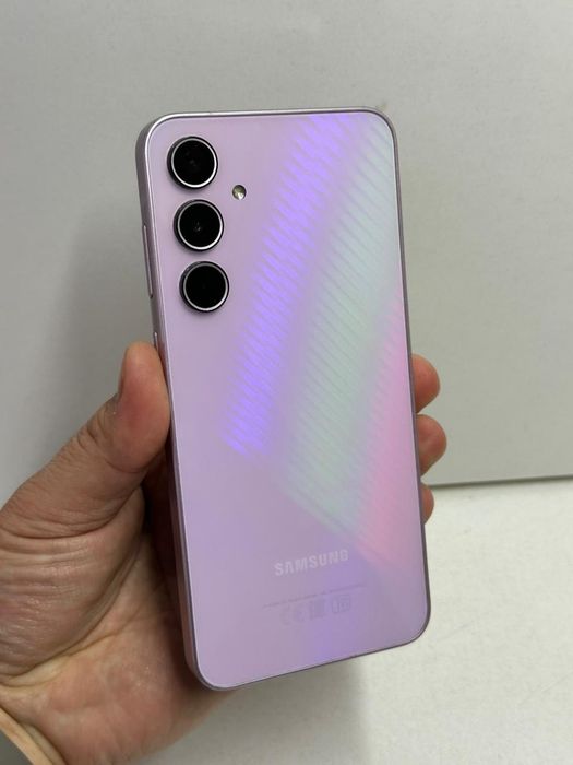 Продам Samsung A35 128г