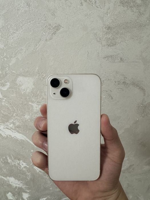 Продам Iphone 13