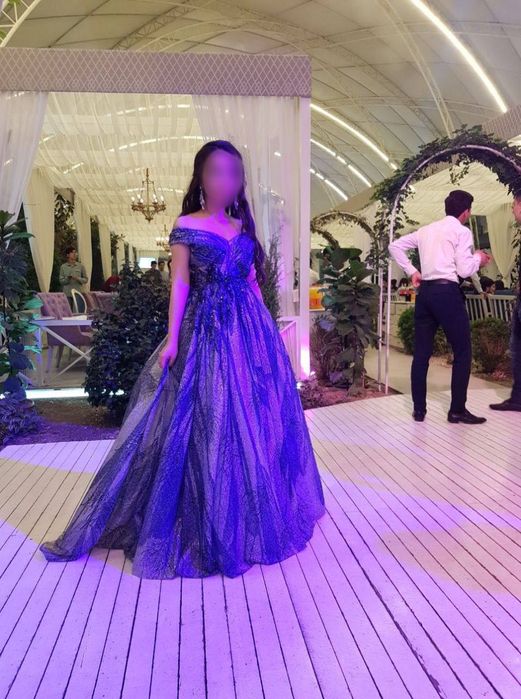 Вечерние платья на выпускной/свадьбу