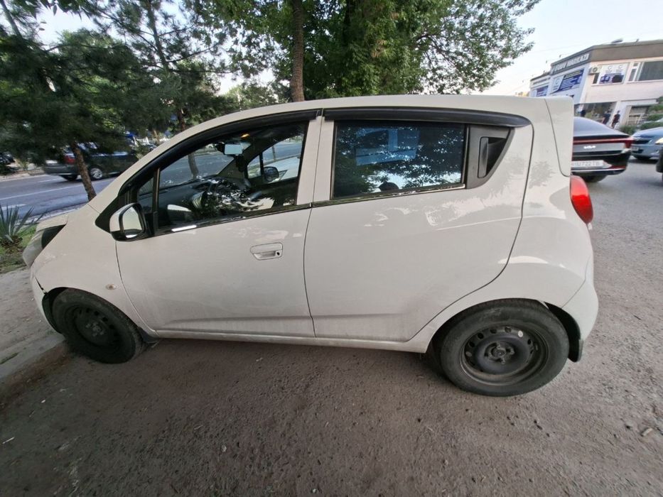 Chevrolet Spark 2017 — 4