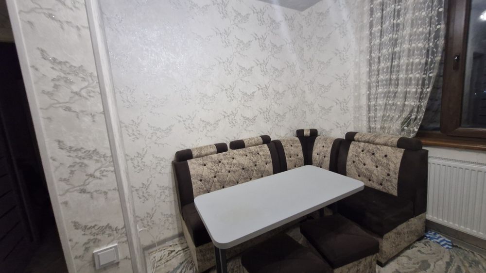 ARENDA kvartira 3 xonali hamma sharoiti borЦентр Арееда квпртира 3х ко