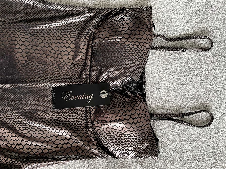 Vand rochie Amisu snake-print, lucioasa, marime 38, noua, cu eticheta