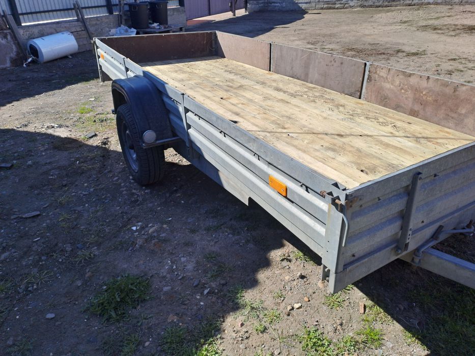 Продам прицеп легковой