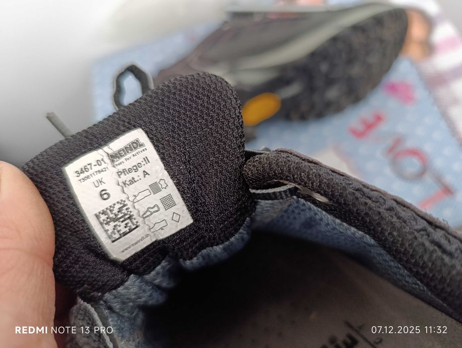 ''Meindl Gore-Tex''оригинални туристически обувки 39 номер