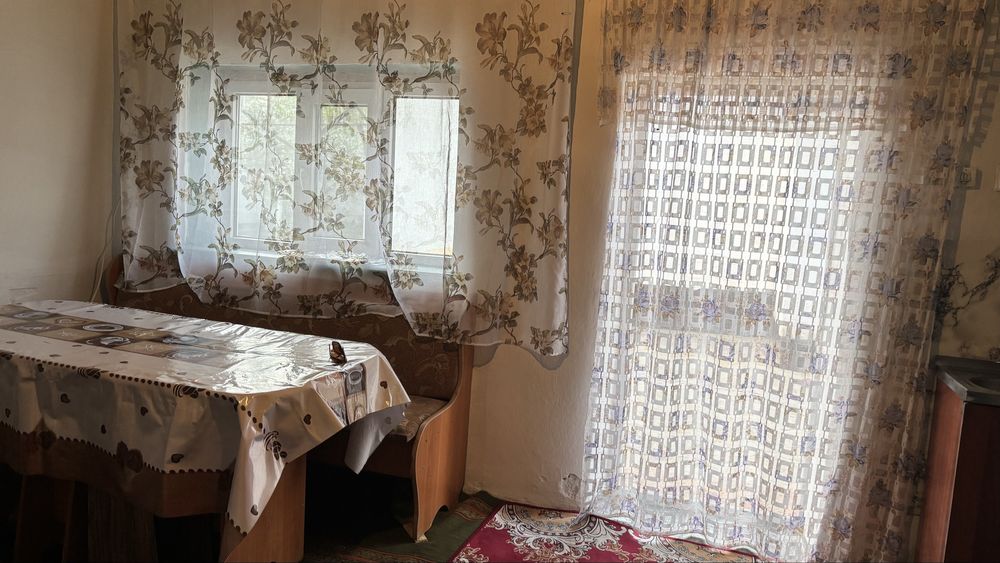 Продам дом связи с пеездом