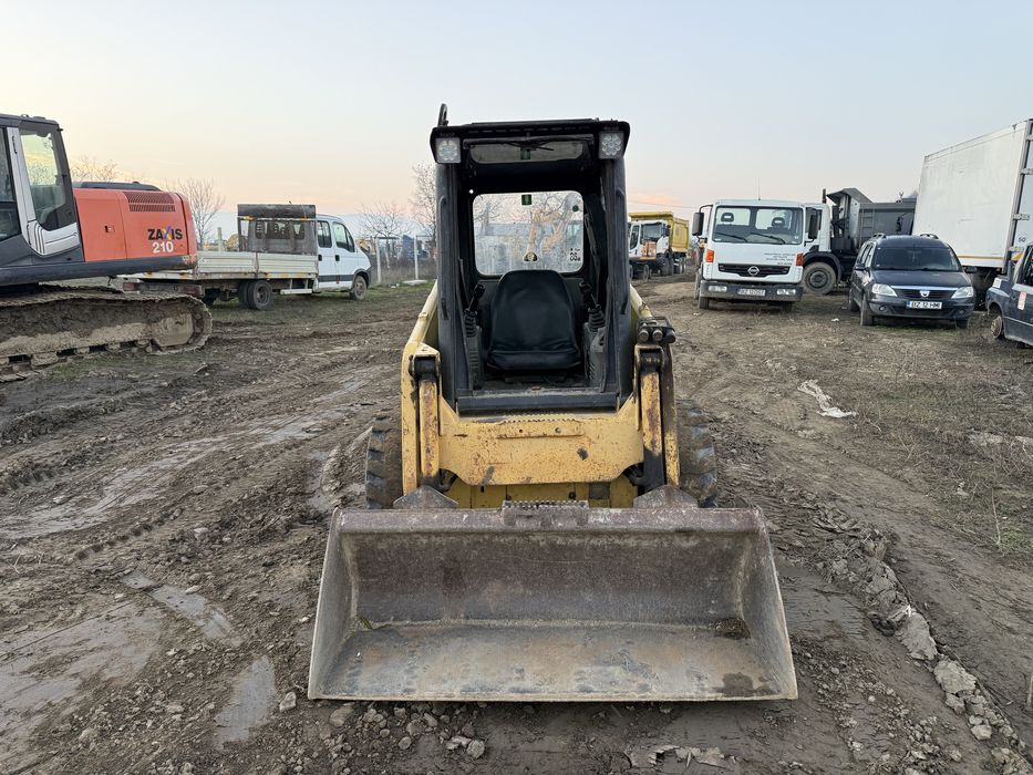 Mini incarcator Komatsu 714 SK