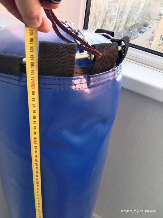 Продам боксерскую грушу