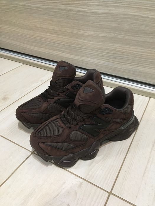 Adidasi superbi Chocolate Brown