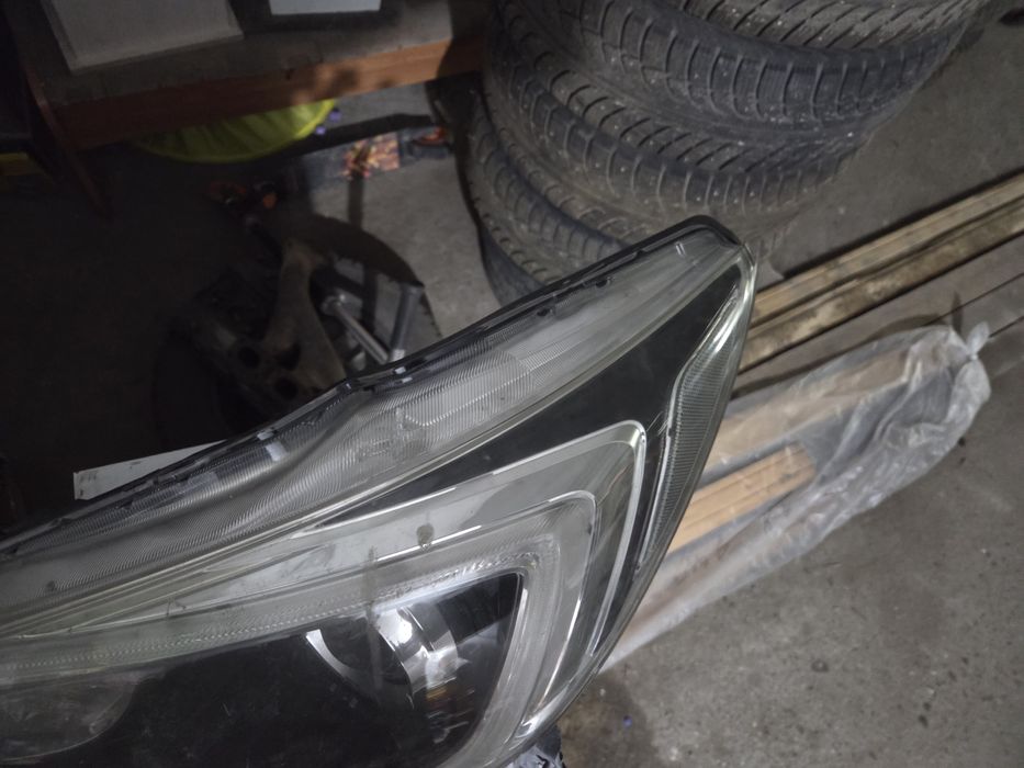 Фара стекло субару Subaru