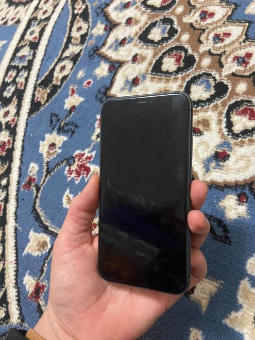 Айфон 11 срочнааа