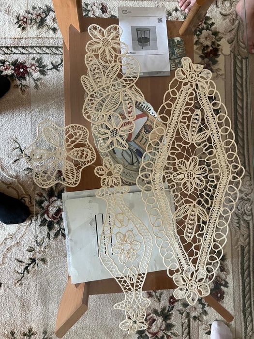 Seturi de mileuri decorative croșetate – lucrate manual