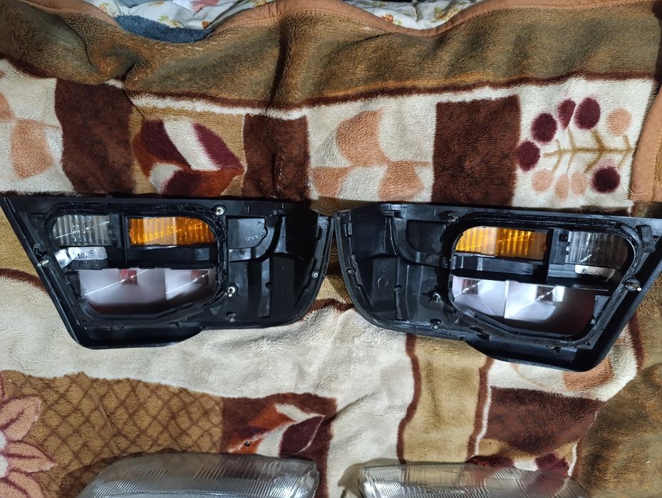 Фары на Ниссан максима j30