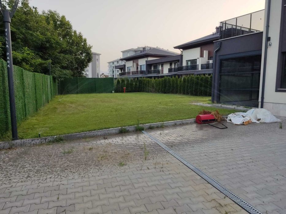 Абонаментна поддръжка на зелени площи