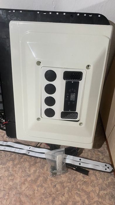 Автокондиционер стояночный накрышный моноблок из двух частей на крышу