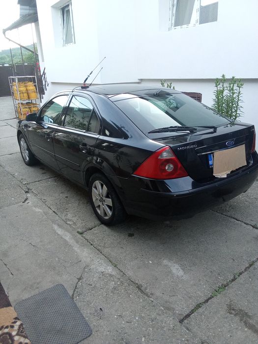 FORD Mondeo 2004 — imagine 2
