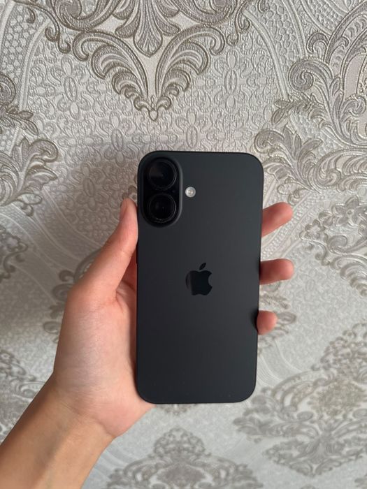 Iphone 16 базовый