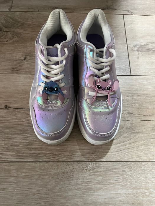 Маратонки за момиче Stitch