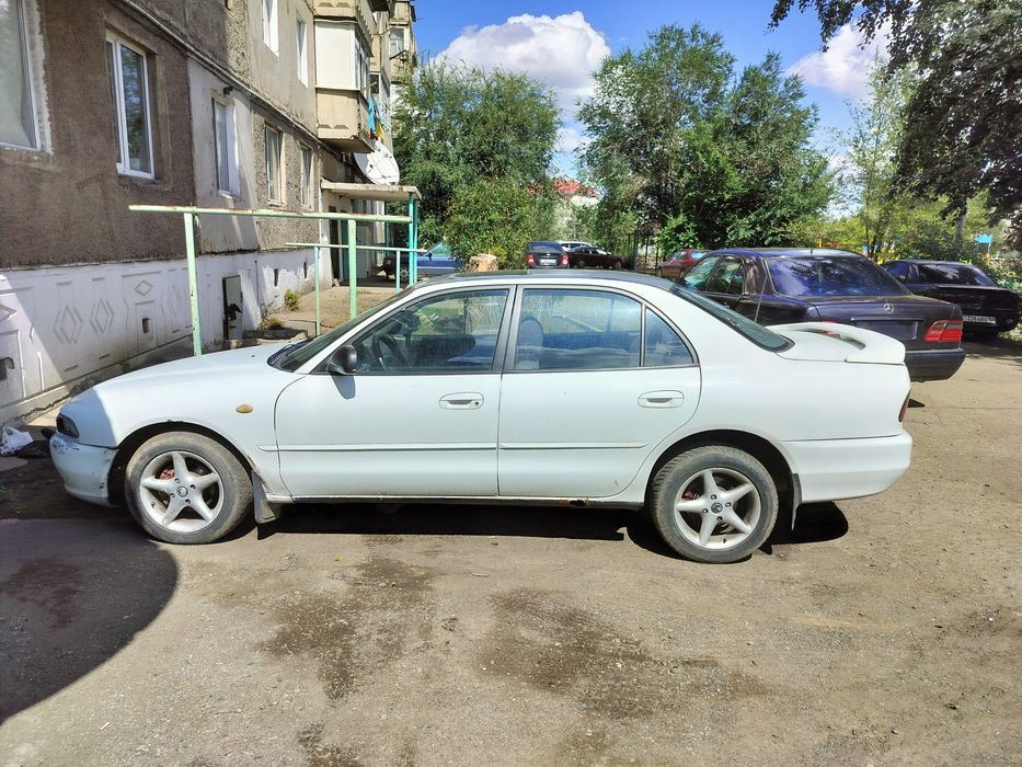 Продам мошину галанд
