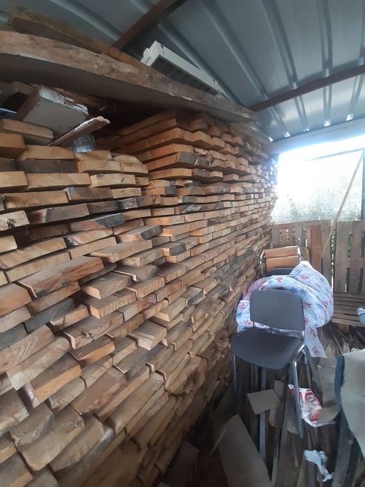 Cherestea  și Dulapuri