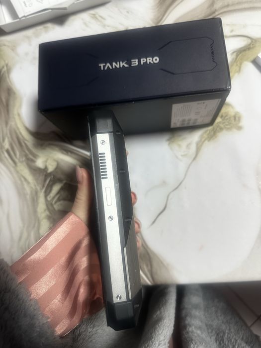 Telefon Tank 3 pro