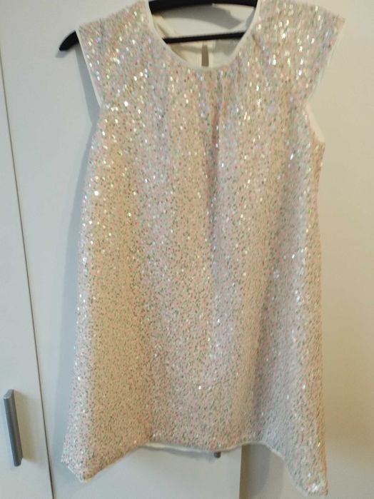 Нова блестяща рокля 140 номер