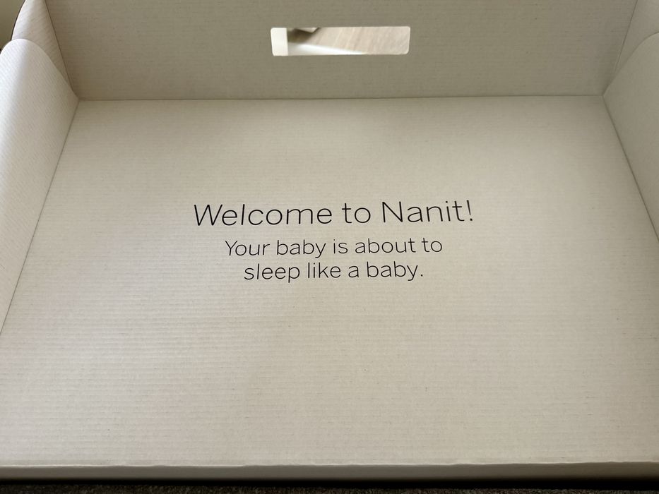 Camera Nanit Pro baby monitor