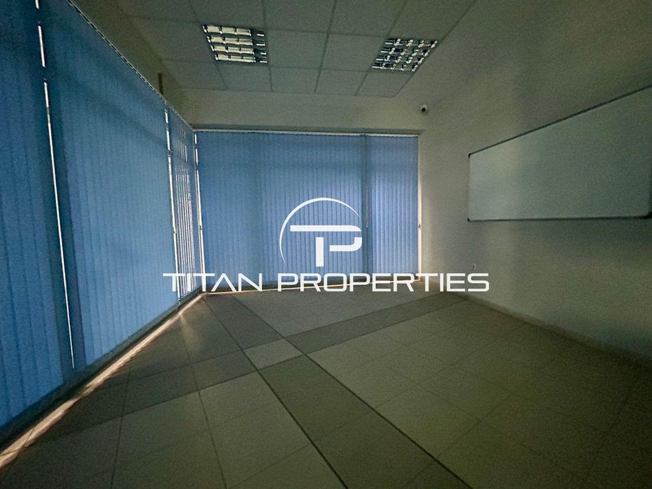 Продава се Офис в Пловдив, Център - 279 кв.м за 867 €/кв.м - Снимка #8