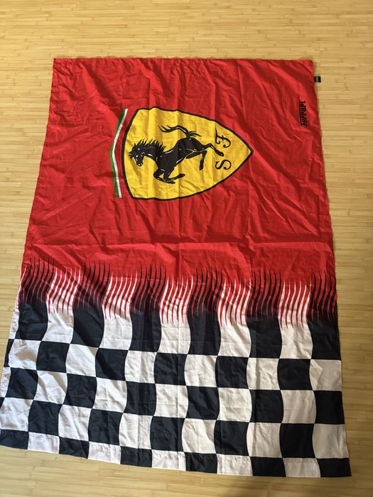 Steag Ferrari , autentic