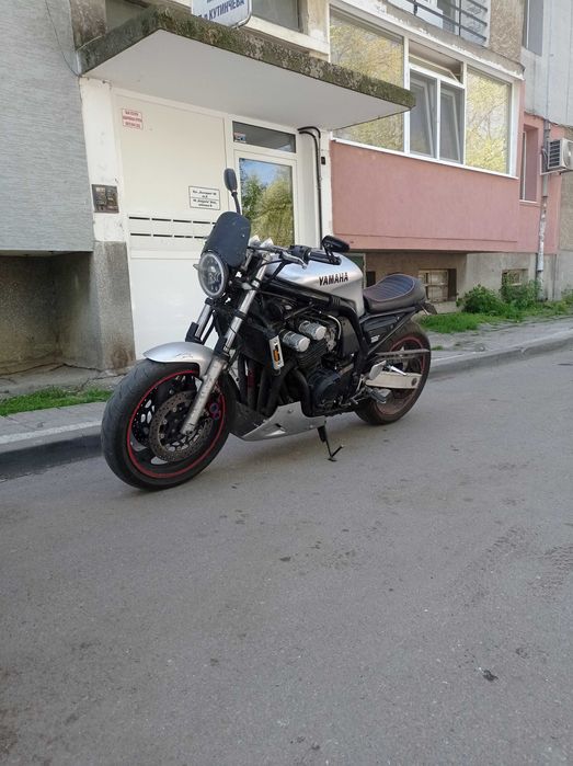 Yamaha cafe racer 600cc