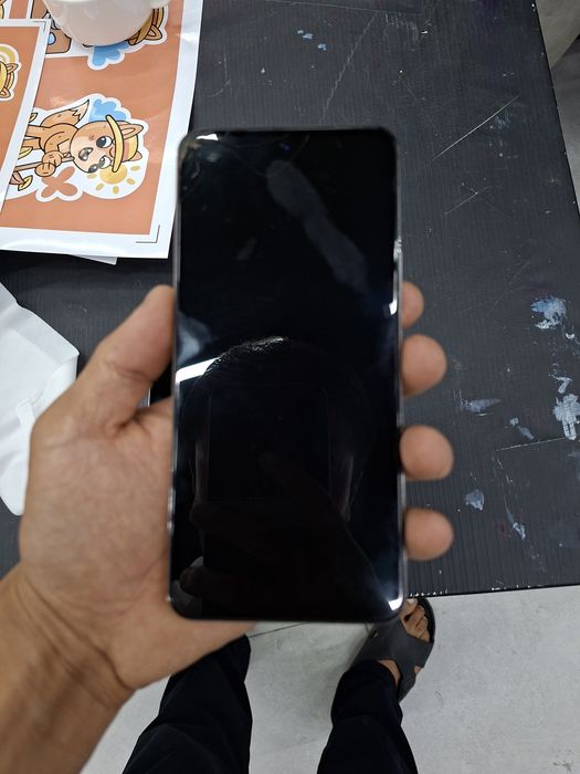 Model: Vivo V40 Lite