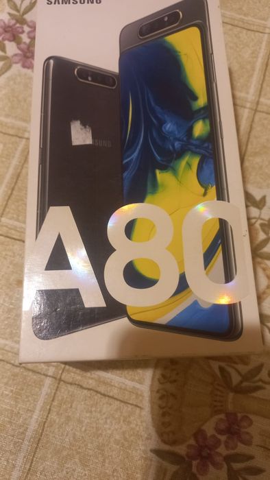 Продам Самсунг А80.