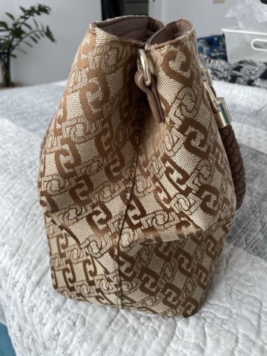 Елегантна дамска чанта