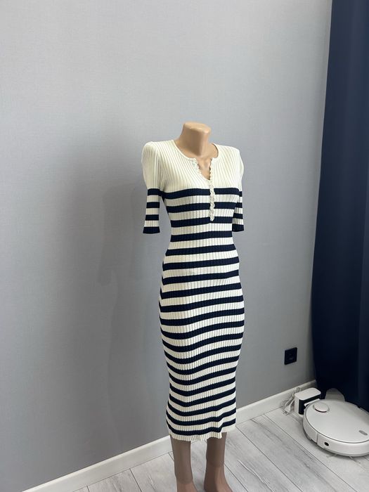 Платье премиум бренда Altuzarra S размера