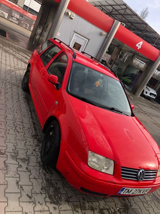 Vând schimb audi A3 19-105kp și wolvagen bora 19-116kp