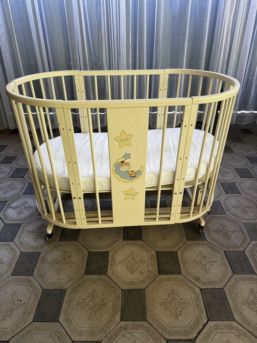 продам манеж детский