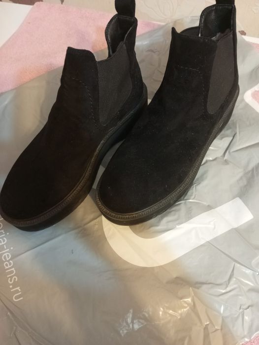 Продам женскую обувь