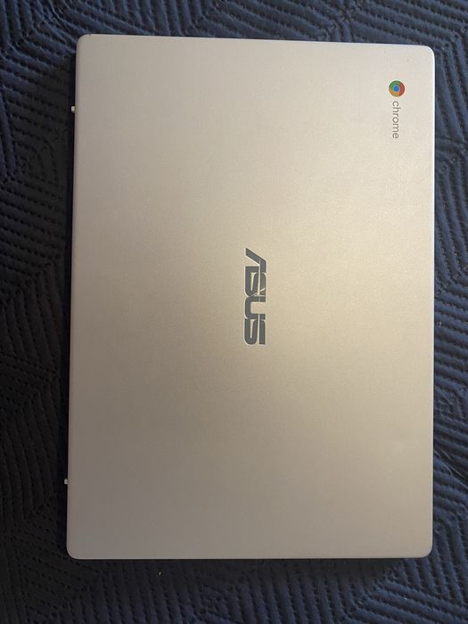 Asus chromebook C423NA/C403NA