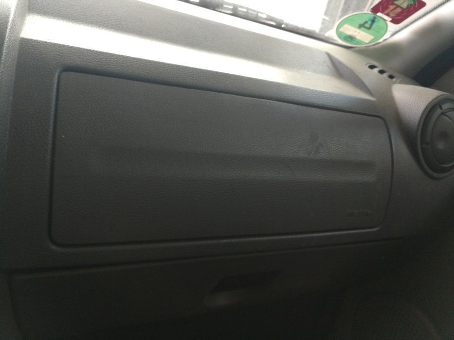 Airbag Logan airbag-uri sofer pasager mcv duster Logan Van dezmembrez logan MCV
