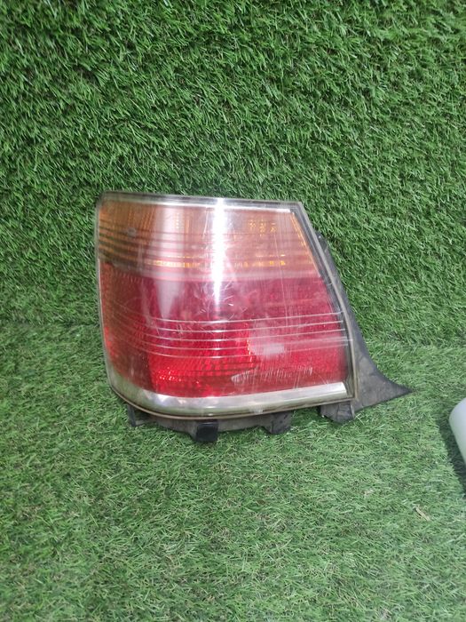 Фонарь Toyota crown