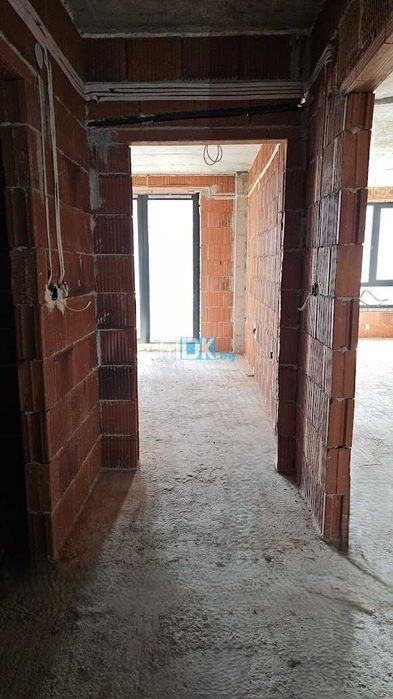 Продава се Двустаен апартамент в Пловдив, Кършияка - 78 кв.м за 736 €/кв.м - Снимка #12