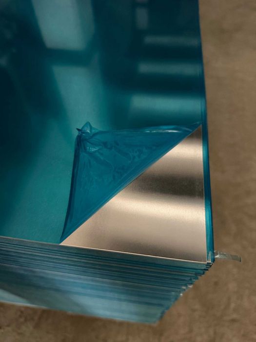 Алюминиевые листы и профиля ,трубы оптом