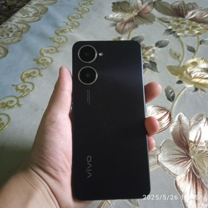 Vivo  Y3  4oy ishlatilgan
