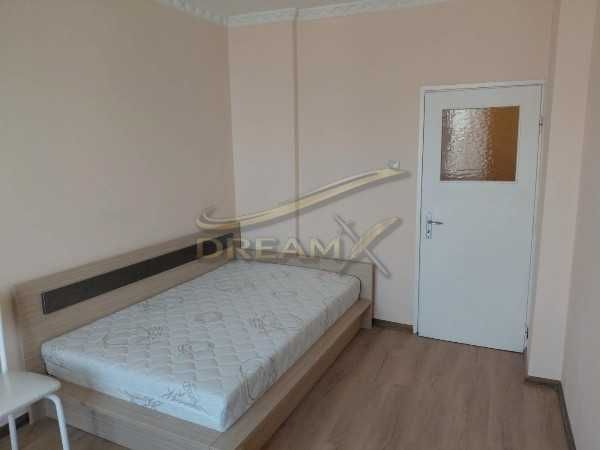 Четиристаен апартамент под наем в кв. Център! 71906927