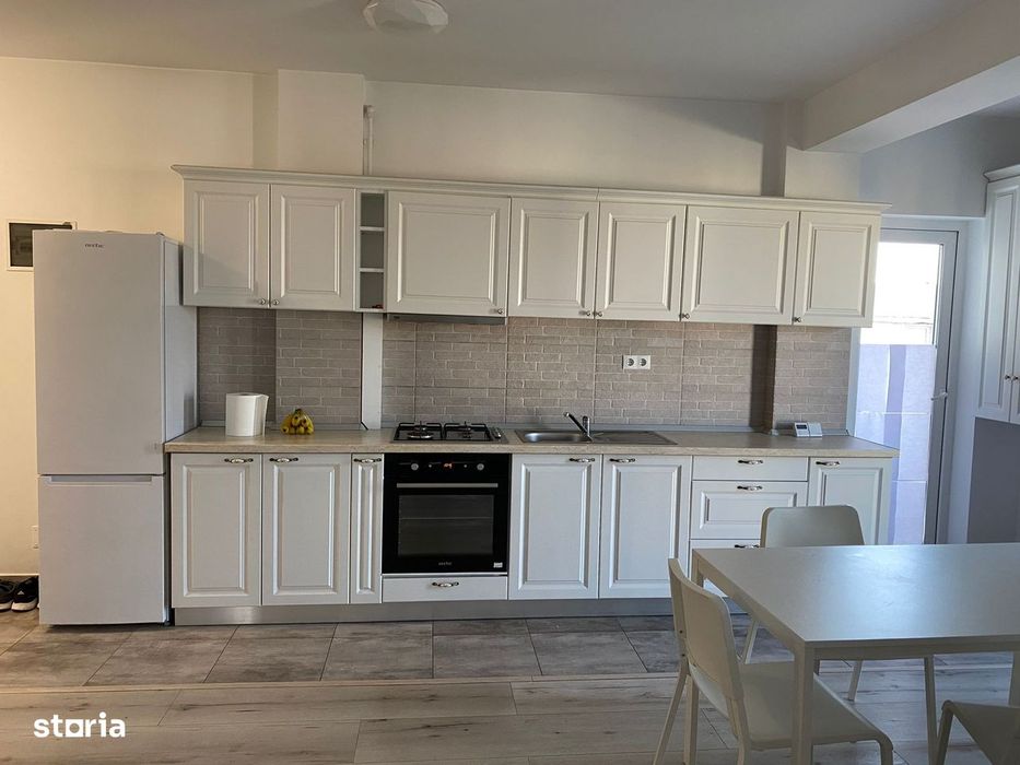 Apt 2 dormitoare, living cu bucătărie,2balcoane, Calea Victoriei Turda