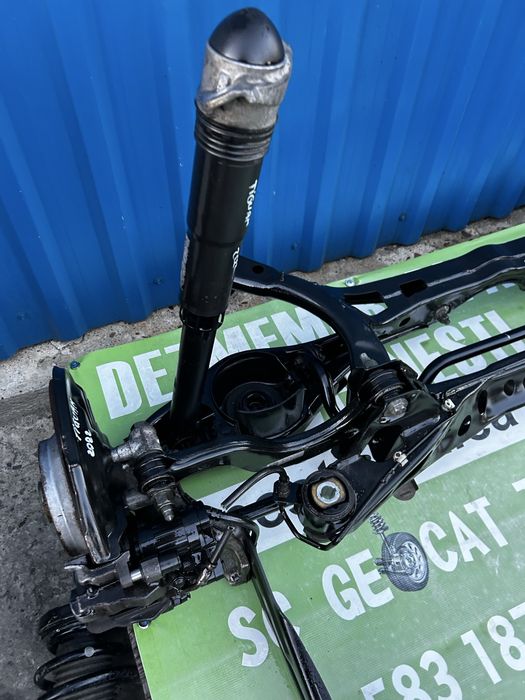 Etrier electric dreapta spate Volkswagen Tiguan 2022