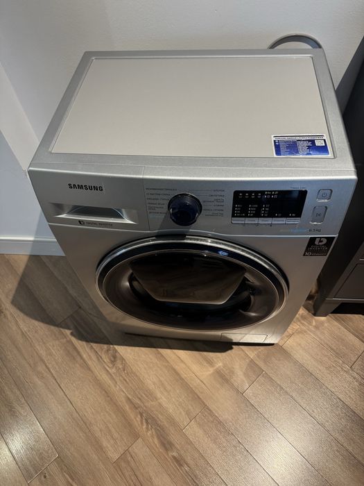 Продам стиральную машину Самсунг