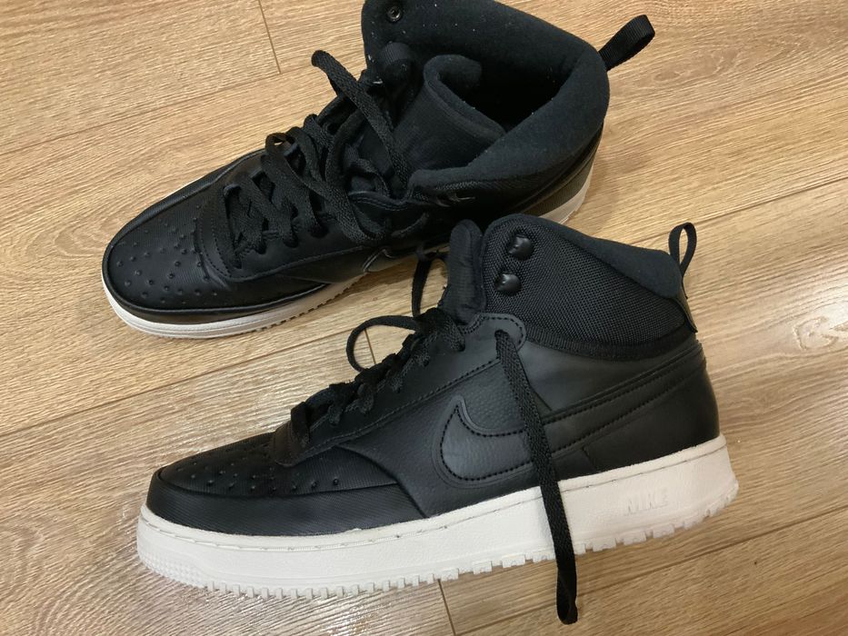 Nike-оригинални обувки 45 размер