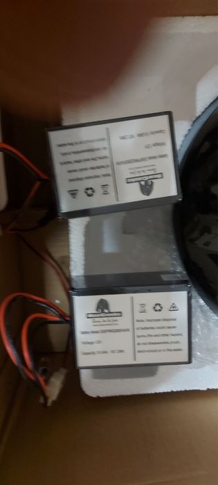 Лодка за захранка  BearCreeks IPilot 18 с GPS система