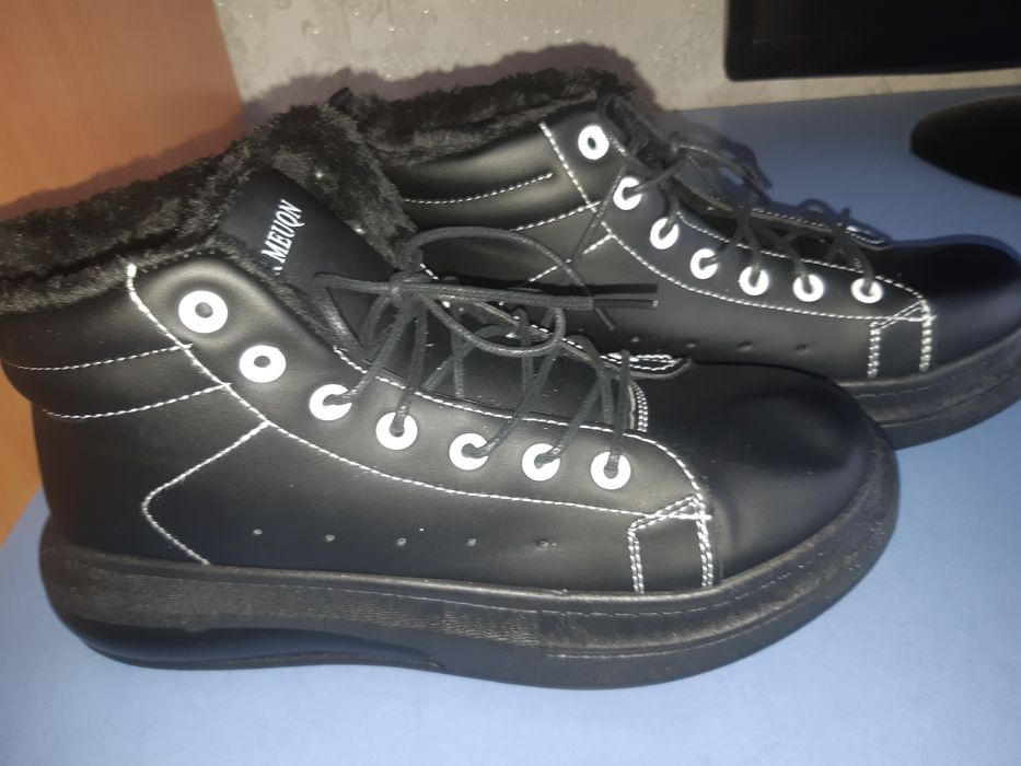 Весенние  меховые  полуботинки