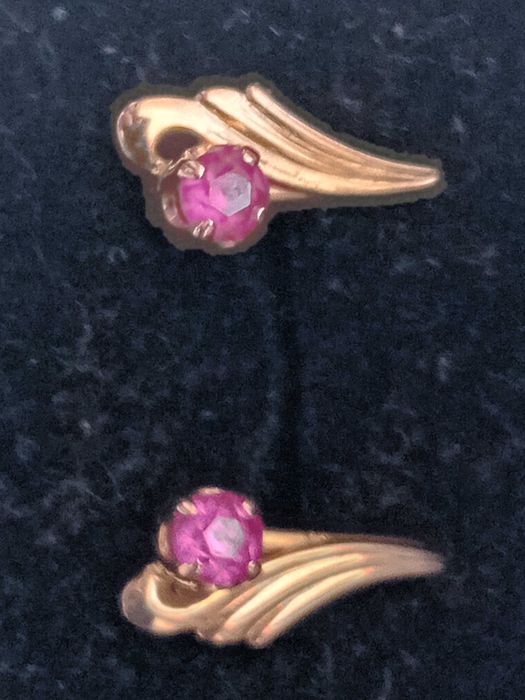 Антикварни руски златни обеци с рубинчета